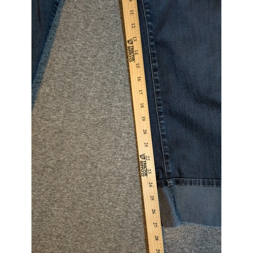 Hudsons Bay Company product pair